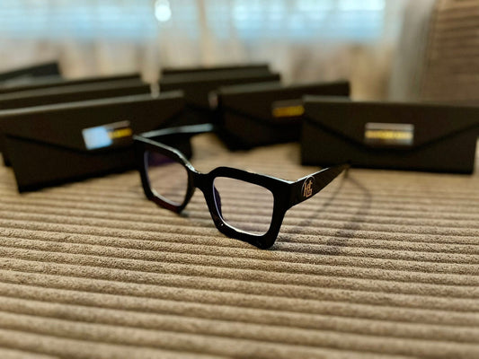 HG Black Frame Eyewear